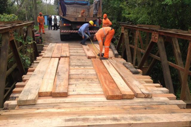 Daer começa a reforma das madeiras da Ponte das Tunas, na ERS-149