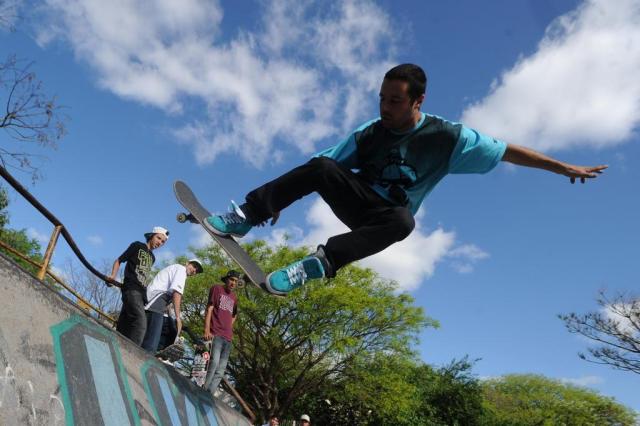  Apresentação equipe Freeday de skate no CDM