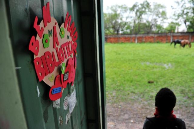 Santa Maria - RS - Brasil 07/09/2017Escola estadual Dom Antonio Reis -Muro caído traz insegurança para os estudantesCase:Tallysson Machado da Silva 8 anos, 2 série