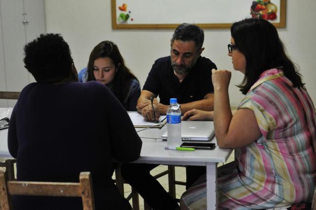  SANTA MARIA, RS, BRASIL. 10/10/2017.Fapas desenvolve Projeto Direito, Cidadania e Cultura, que promove a interação do Curso de Direito com a comunidade do Bairro Diácono João Luiz Pozzobon, por meio de serviços de assistência jurídica e mediação de conflitos. FOTO: GABRIEL HAESBAERT / NEWCO DSM