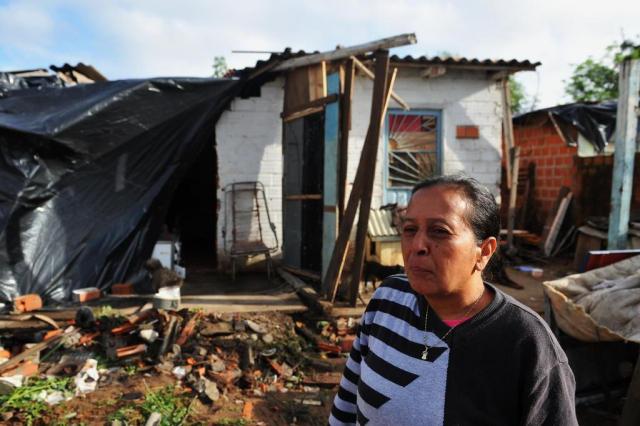 Santa Maria - RS - BRASIL - 20/10/2017Rescaldo da chuvaCasa na Aristides Lobo, no bairro Passo d'Areia Maria Elizabeth Pedroso