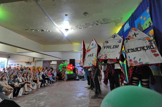  Santa Maria, RS, Brasil 06/11/2017. Escola Perpétuo Socorro recebe visita convite, feita pelas Secretarias de Educação e de Saúde, para avaliadores portugueses da Unesco. A escola se credencia a  receber Selo Unesco por projeto no  Programa Escolas Associadas.