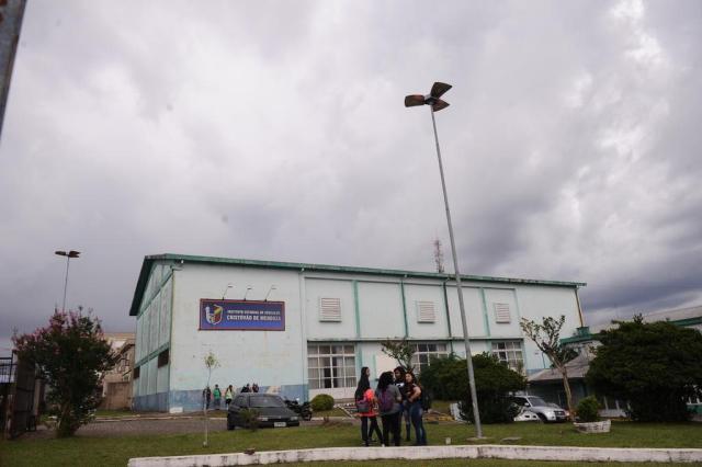  CAXIAS DO SUL, RS, BRASIL (18/02/2020)Instituto Estadual de Educação Cristóvão de Mendoza sofre com problemas estruturais e má fama. Grupo de alunos, ex-alunos, professores, direção e CPM busca mudar a imagem que se formou da escola, que já foi uma das referências no ensino público do Estado. (Antonio Valiente/Agência RBS)