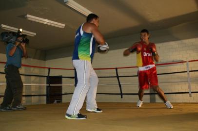 Tairone Silva - boxe - boxeador - assassinado - Osório - treino - 11/03/2011