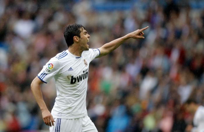 Real Madrid tem interesse na contratação do atacante Roberto