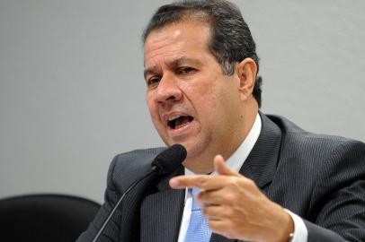 zol ministro carlos lupi audiência Comissão de Assuntos Sociais do Senado  17112011