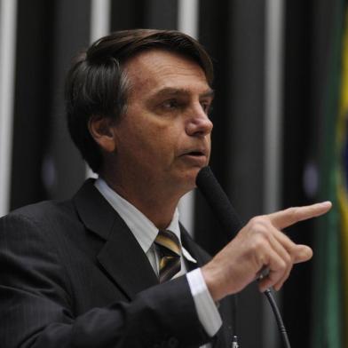 O deputado Jair Bolsonaro PP RJ criou nova polemica na Camara dos Deputados nesta quinta feira ao questionar a sexualidade da presidente Dilma Rousseff em discurso no plenario Jair Bolsonaro (PP-RJ),deputado,polêmica,Câmara dos Deputados,Dilma Rousseff