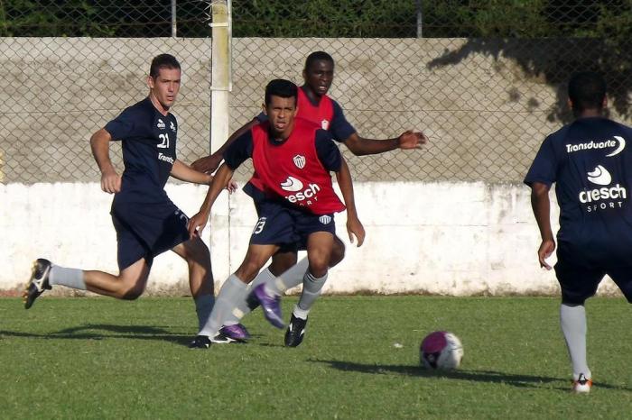 Giovani Junior / ECNH,Divulgação