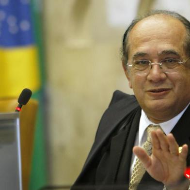 O presidente do Supremo Tribunal Federal Gilmar Mendes preside a ulitma sessao antes de deixar o cargo Gilmar Mendes,STF,sessão