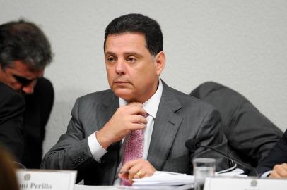 DF CPI CACHOEIRA PERILLO POLITICA O governador de Goias Marconi Perillo PSDB depoe na CPI do Cachoeira em Brasilia nesta terca feira 12 O nome de Perillo aparece em varias escutas telefonicas da Operacao Monte Carlo da Policia Federal que investiga os negocios do contraventor Carlos Augusto Ramos o Carlinhos Cachoeira e suas ligacoes com agentes publicos 12 06 2012 Foto PEDRO LADEIRA FRAME AE CPI,Carlos Cachoeira,Marconi Perillo,governador de Goiás,Operação Monte Carlo,Polícia Federal,Brasília,Senado