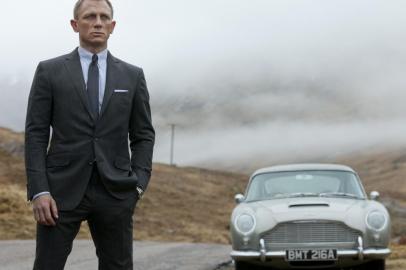 007 operação skyfall , daniel craig