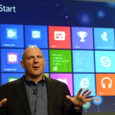 Microsoft CEO Steve Ballmer speaks during a press conference at Pier 57 to officially launch Windows 8 in New York  October 25, 2012.  Microsoft said Thursday its reimagined Windows 8 will launch Friday in 37 languages and 140 worldwide markets, as the tech giant unveiled the new version of its computer operating system.   AFP PHOTO / TIMOTHY A. CLARY