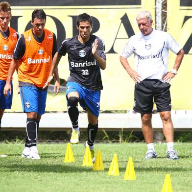 treino grêmio - estádio olímpico - físico - antonio mello - bertoglio