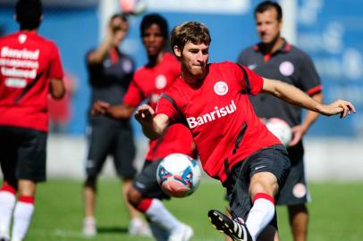 bolatti, inter, treino, gramado, pré-temporada