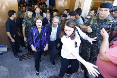  

SANTA MARIA, RS, BRASIL, 27/01/2013 (FOTO: FÉLIX ZUCCO / ZERO HORA) Tragédia em Santa Maria, presidente Dilma Rousseff.