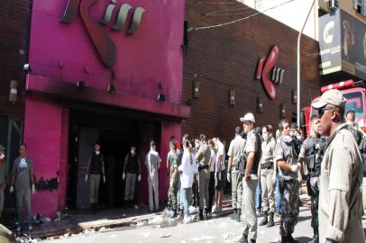  

Fotos da Rua Andradas, em frente a Boate Kiss.