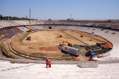 RDGOL - Blog - Estamos em Obras - Gramado - Beira-Rio - 07/02/2013