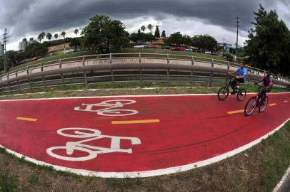  

Bicicletas e ciclovias, na avenida Ipiranga.
Indexador:                                 