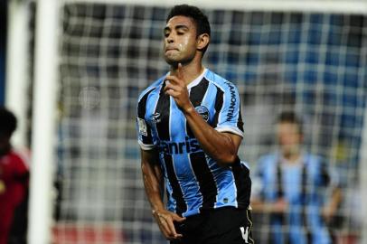  

PORTO ALEGRE, RS, BRASIL 05/03/2013 
FOTO: MAURO VIEIRA / ZERO HORA
Libertadores 2013, Grêmio x Caracas no estádio Arena do Grêmio.
Gol do jogador Werley