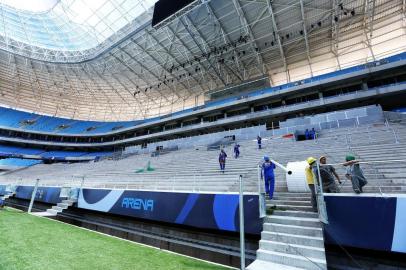  

PORTO ALEGRE, RS, BRASIL, 03/12/2012, 10h23:  Andamento das Obras na Arena do Grêmio (Foto: Omar Freitas / Zero Hora)