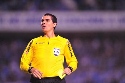  

Campeonato Brasileiro 2010,Grêmio x São Paulo no estádio Olímpico.
Árbitro Ricardo Marques Ribeiro 