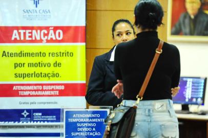  

PORTO ALEGRE, RS, BRASIL 18H Superlotação na Hospital Dom Eugenio Scherer.(FOTO:JEAN SCHWARZ/ZERO HORA)