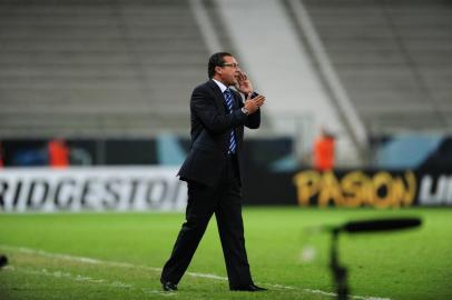  

PORTO ALEGRE,RS, BRASIL - 10/04/2013
FOTO:RICARDO DUARTE /ZERO HORA
Copa Libertadores, Grêmio x Fluminense na Arena do Grêmio.
Técnico Vanderlei Luxemburgo