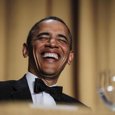 White House Correspondents' Association (WHCA) Dinner EventsWASHINGTON, DC - APRIL 27: U.S. President Barack Obama reacts to a joke told by comedian Conan O'Brien during the White House Correspondents' Association Dinner on April 27, 2013 in Washington, DC. The dinner is an annual event attended by journalists, politicians and celebrities.   Pete Marovich-Pool/Getty Images/AFPEditoria: HUMLocal: WashingtonIndexador: POOLSecao: PeopleFonte: GETTY IMAGES NORTH AMERICAFotógrafo: Pool