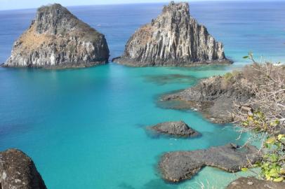 Baía dos Porcos em Fernando de Noronha