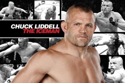 Lutador Chuck Liddell marca presença em tarde de autógrafos em São José