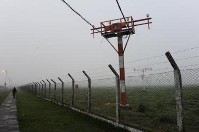 Aeroporto Salgado Filho fechado para pousos e decolagens na manhã desta sexta-feira