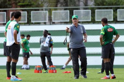 treino da seleção em goiânia