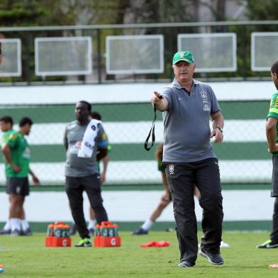 treino da seleção em goiânia