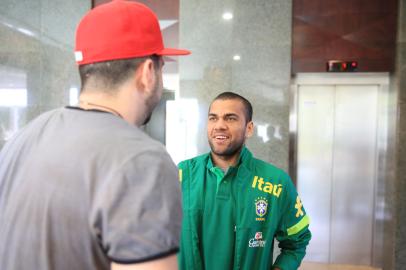 zol - seleção brasileira - hotel - manhã - recepção - café da manhã - jogo - brasil - frança - 09062013