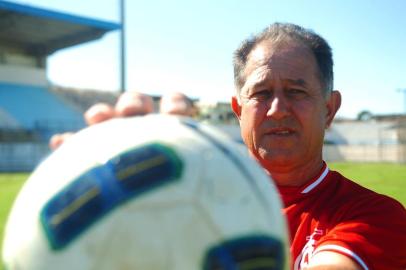  

Inter de Lages contrata jogador das antigas para regressar ao time, Martinho Bin.