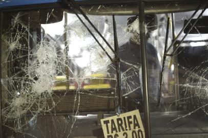 protesto - brasília - rdgol