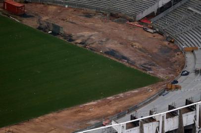  

PORTO ALEGRE, RS, BRASIL - Foto aérea das reformas do Estádio beira-rio.