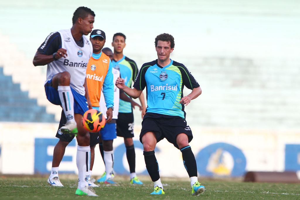 LUCAS UEBEL/GRÊMIO FBPA