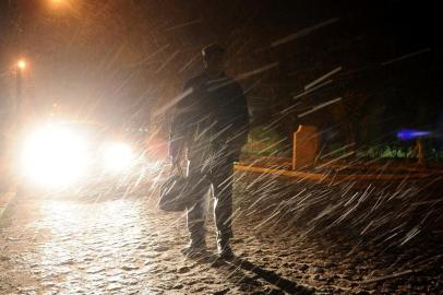  

Neve foi registrada em Caçapava do Sul, no sul do estado, 23072013