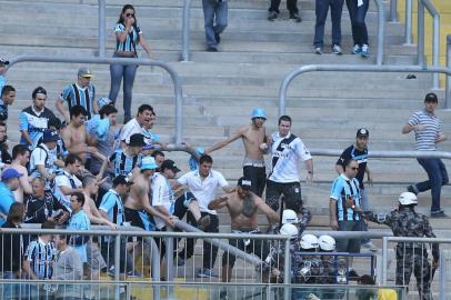  

Jogo entre Grêmio VS Fluminense, na Arena Portoalegrense, válido pelo Campeonato Brasileiro 2013.
Indexador: Diego Vara