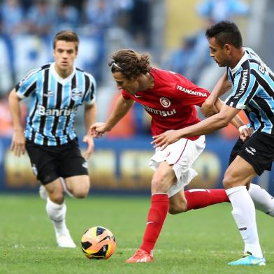  PORTO ALEGRE, RS, BRASIL, 04-08-2013.Campeonato Brasileiro 2013,clássico de número 397, Grêmio x Inter na Arena. (Foto: Jefferson Botega/Agência RBS / ESPORTE)Indexador: Jefferson Botega