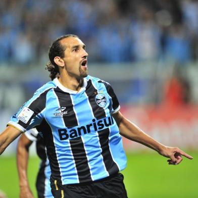  

PORTO ALEGRE, RS, BRASIL - 05/03/2013
FOTO: TADEU VILANI/ZERO HORA
Jorgo entre Grêmio x Caracas, válido pela Copa Libertadores da América 2013 - Barcos