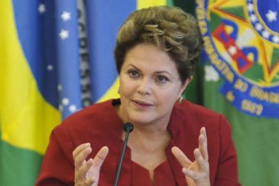 Brasília, 27DEZ2012 - A presidente Dilma Rousseff toma café da manhã com jornalistas setoristas do Palácio do Planalto em uma confraternização de fim de ano