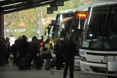  

Projeto de Lei do Passe Livre em ônibus intermunicipais para estudantes com renda percapta de até 1,5 salário mínimo amplia o benefício para todo o Estado