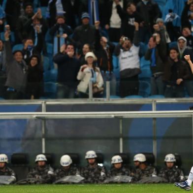  

Jogaor Barcos faz o segundo gol
PORTO ALEGRE, RS, BRASIL - 14-08-2013 - Campeonato Brasileiro 2013, 14ª rodada, Grêmio x Cruzeiro no estádio Arena.(FOTO: DIEGO VARA/AGÊNCIA RBS, ESPORTE)
Indexador: Diego Vara