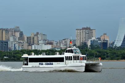  

Viagem inaugural do barco catamarã que fará a ligação Poa/Guaíba -