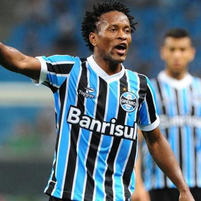  

Jogador Zé Roberto
PORTO ALEGRE, RS, BRASIL, 01-09-2013:Grêmio x Ponte Preta, na Arena, válida pela 17ª rodada do Brasileirão 2013. (Foto: Fernando Gomes/Agência RBS, Divulgação, ESPORTES)
FOTO DO DIA 31.08.2013