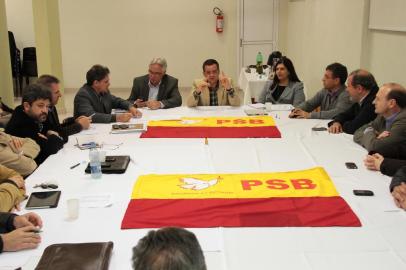 Reunião do PSB definiu saída do partido do governo Tarso Genro.