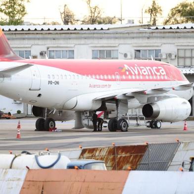 aviao, salgado filho, avianca, pouso de emergencia