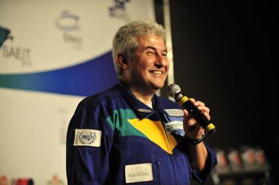  JOINVILLE, SC, BRASIL, 15-10-2013: Astronauta Marcos Pontes palestrando no Congresso de Engenharias da Mobilidade na Expoville. (Foto: Leo Munhoz/ Agência RBS/ CIDADE)